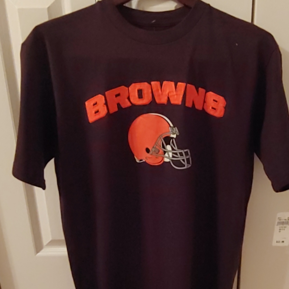 Cleveland Browns NFL Team Apparel T Shirt.